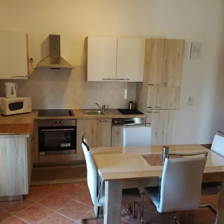 Vesna Apartment